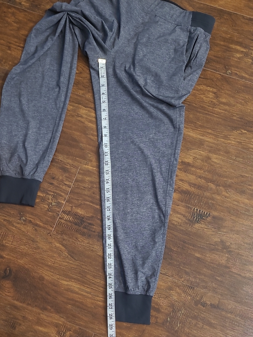 Lululemon Get Ready Gray Jogger Pants with Elastic Cuffs And Waist Pull On Sz 6 - Picture 7 of 10